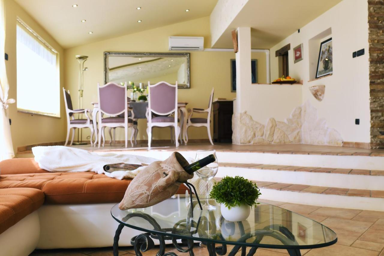 *****Pool House With Beautiful Seaview,Big Garden And Old Tavern***** Рієка Екстер'єр фото